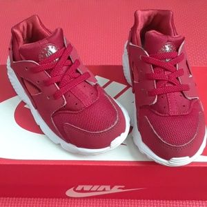 🍕Sz 9 Toddler Nike Huarache Run🍕